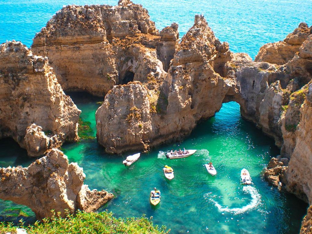 Agua De Sonho 2 Hotell Bensafrim Eksteriør bilde