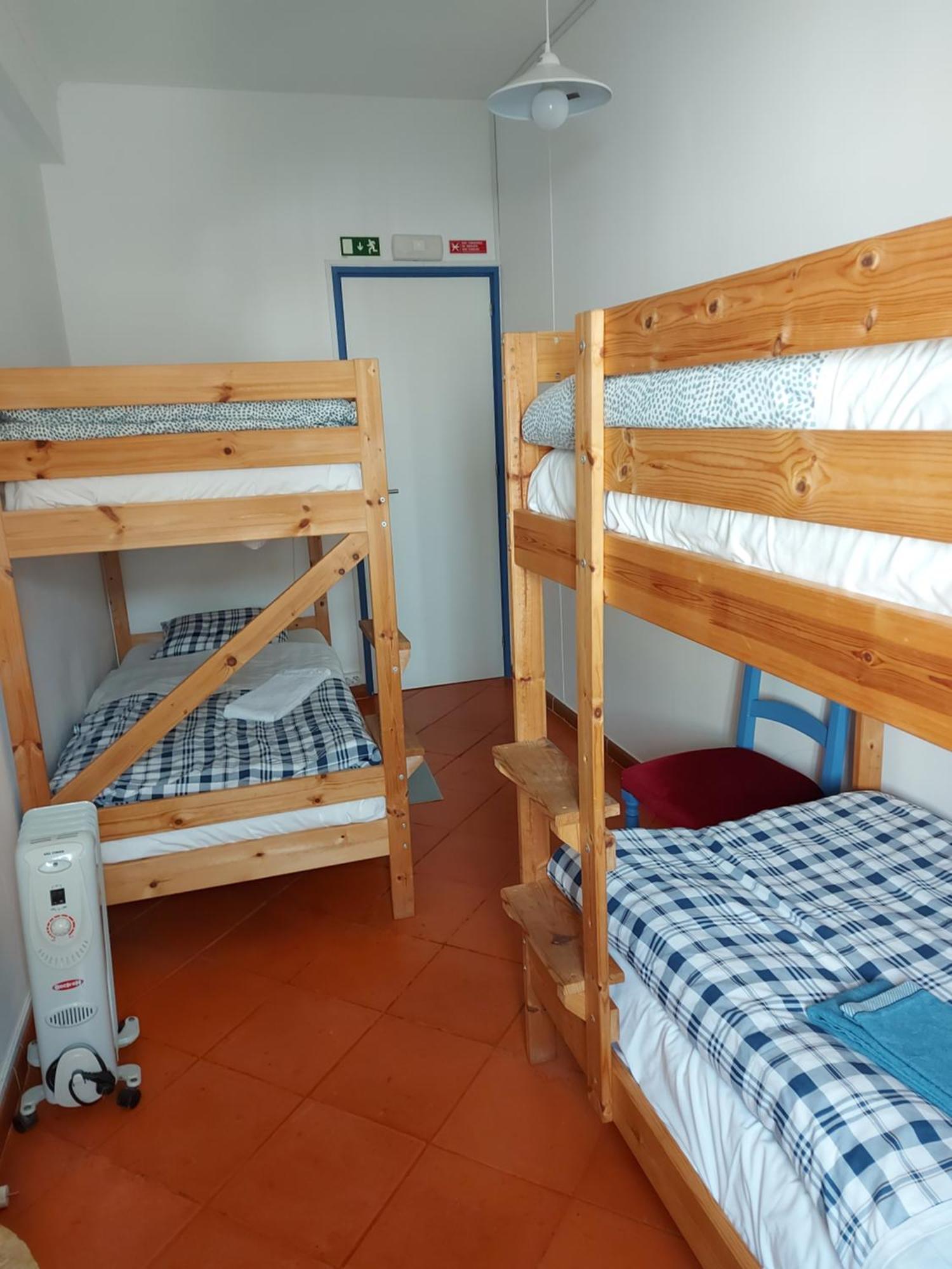 Agua De Sonho 2 Hotell Bensafrim Eksteriør bilde